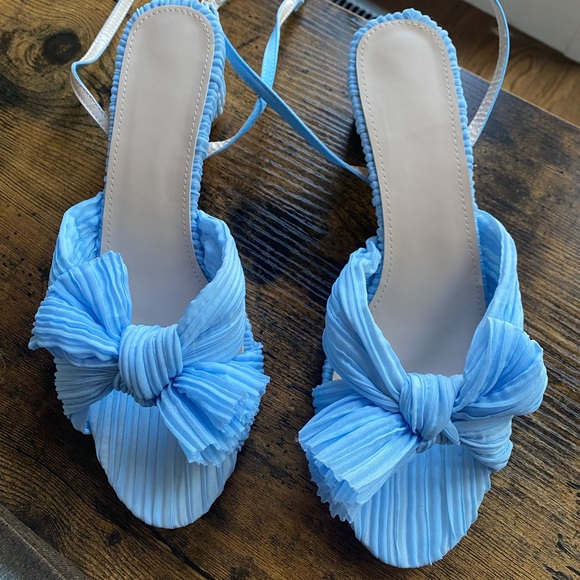 Blue Bow Sandals (perfect for wedding shoe) - Picture 1 of 5